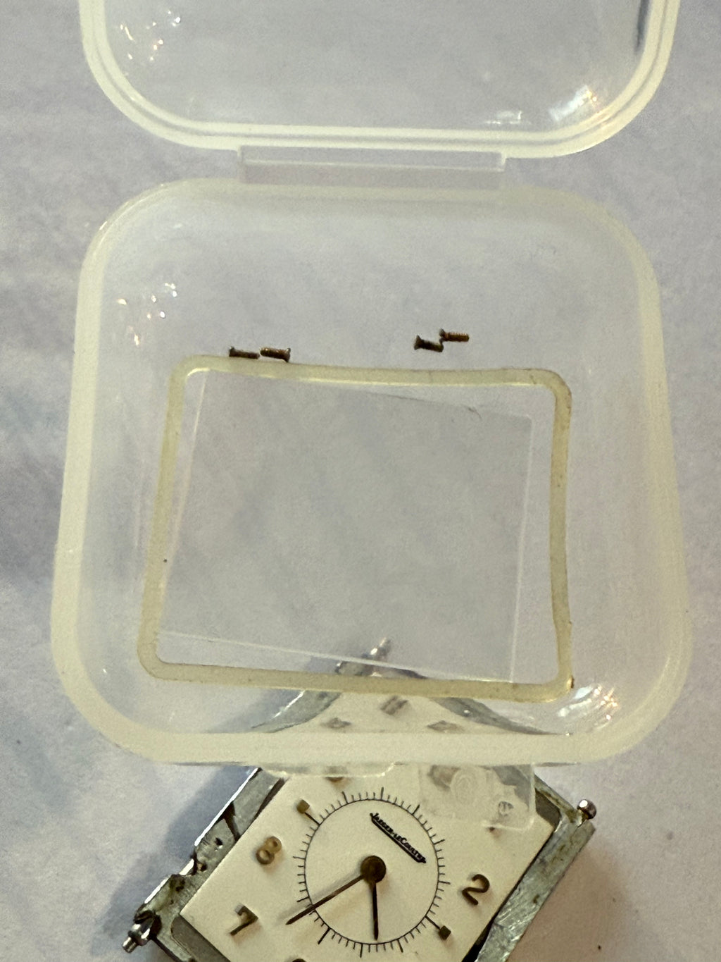 Jaeger-LeCoultre Electric Movement Completed– cal 2368759. 
Work perfect. Corona original 18k