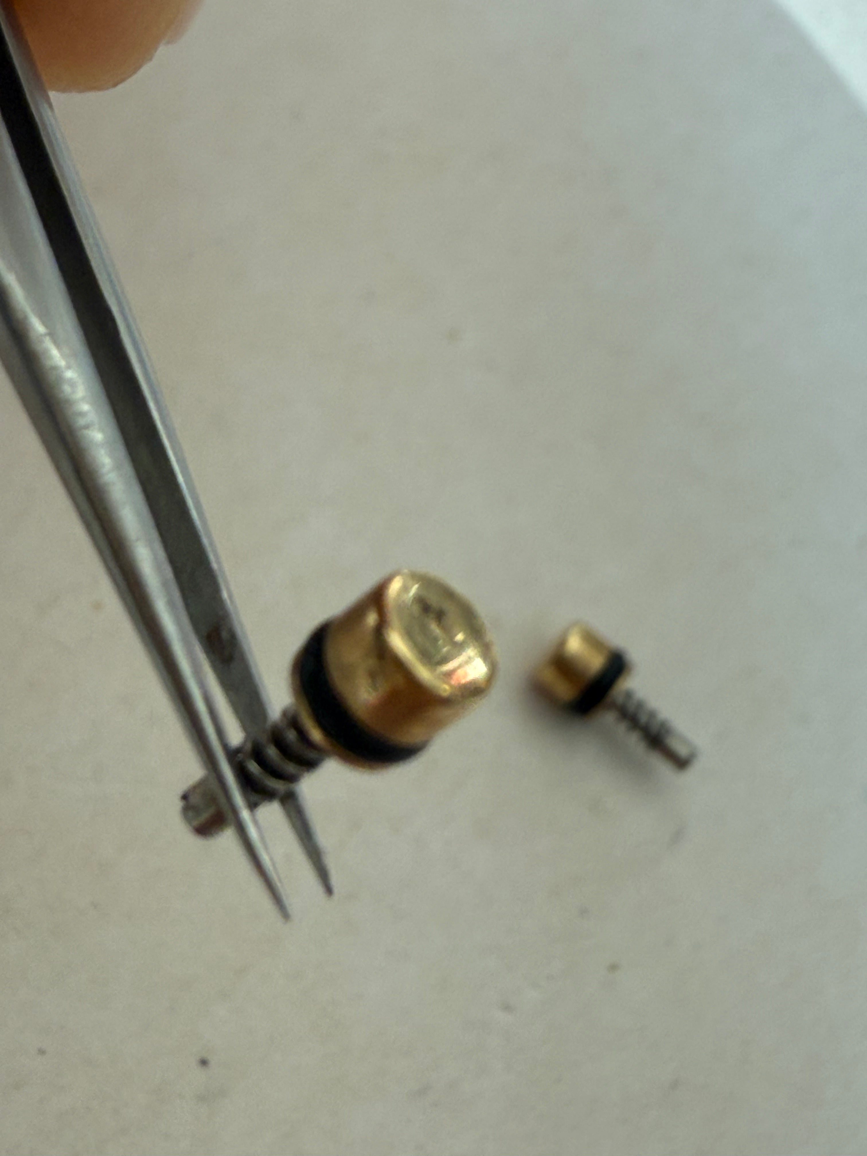 Chronograph Pushers (Set of 2) for Zenith El Primero – Ref. 95.0102.418 (Gold Tone)