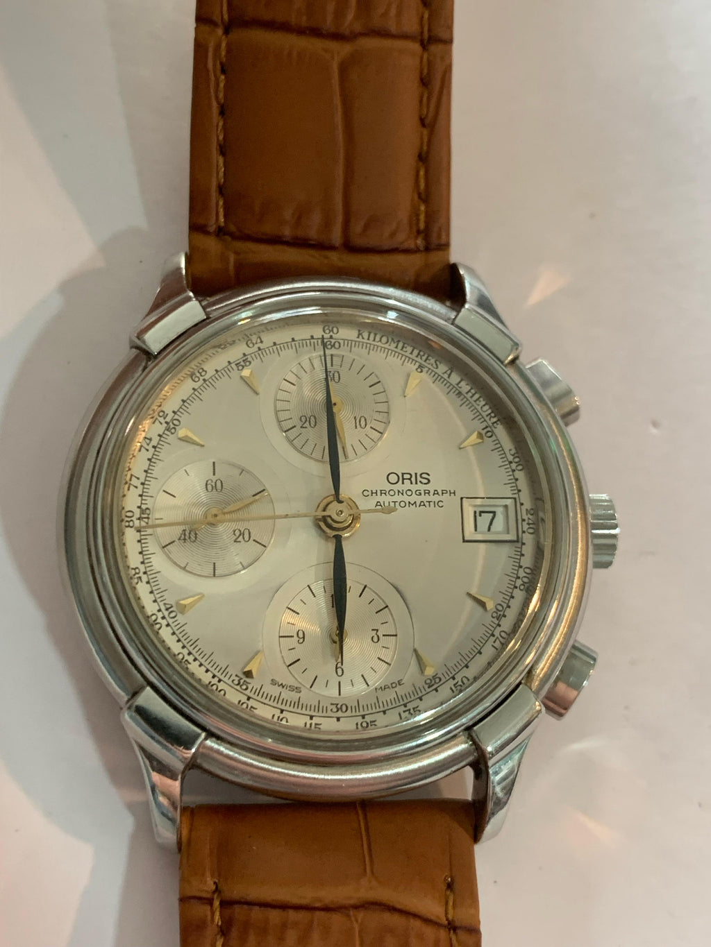 Oris Pilot Chronograph Ref 7397. Case 37mm. Quickset Date. Cal 8750. Yers 1980.