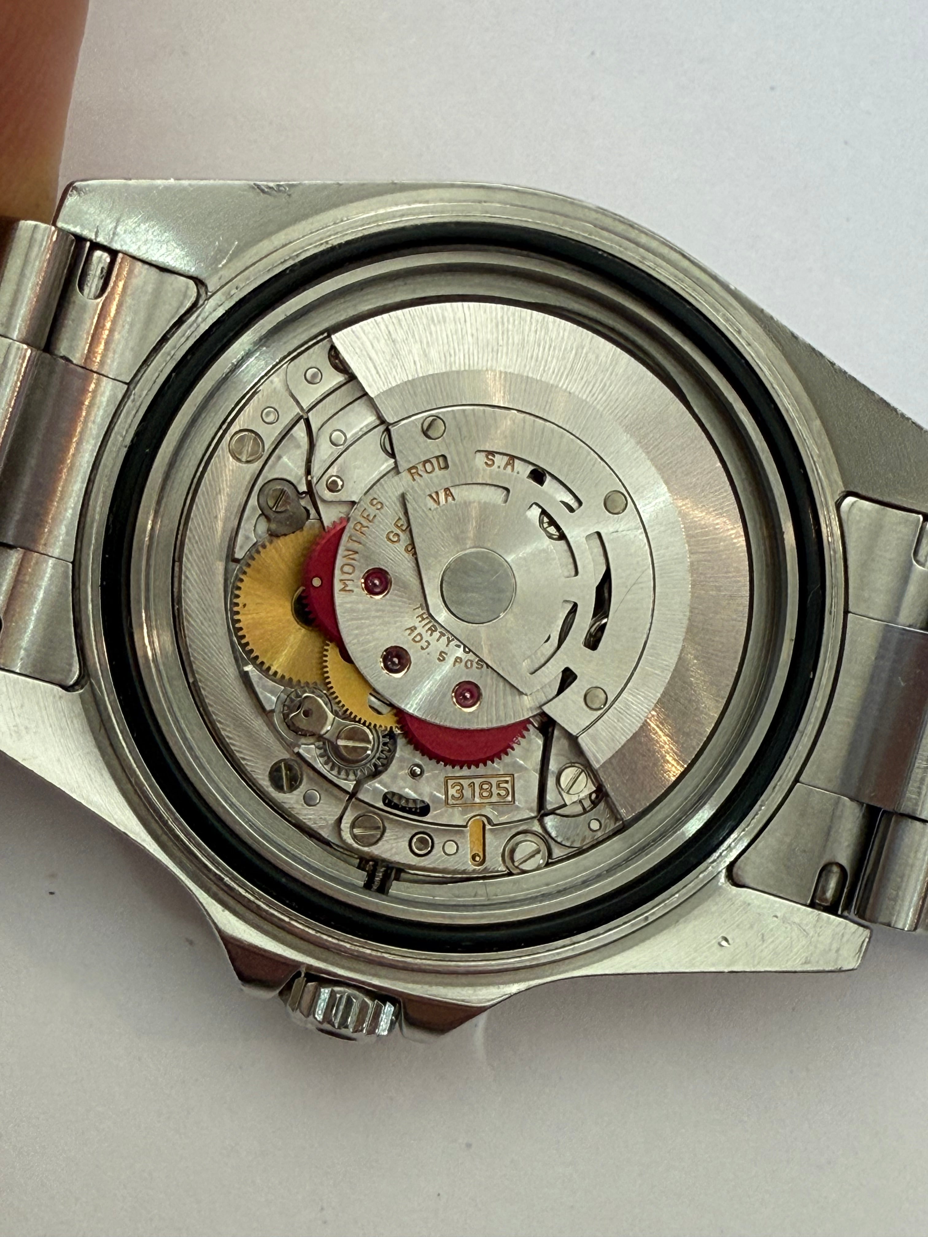 Rolex-Explorer-Ref-16570-cal-3186. Perfect Condition.