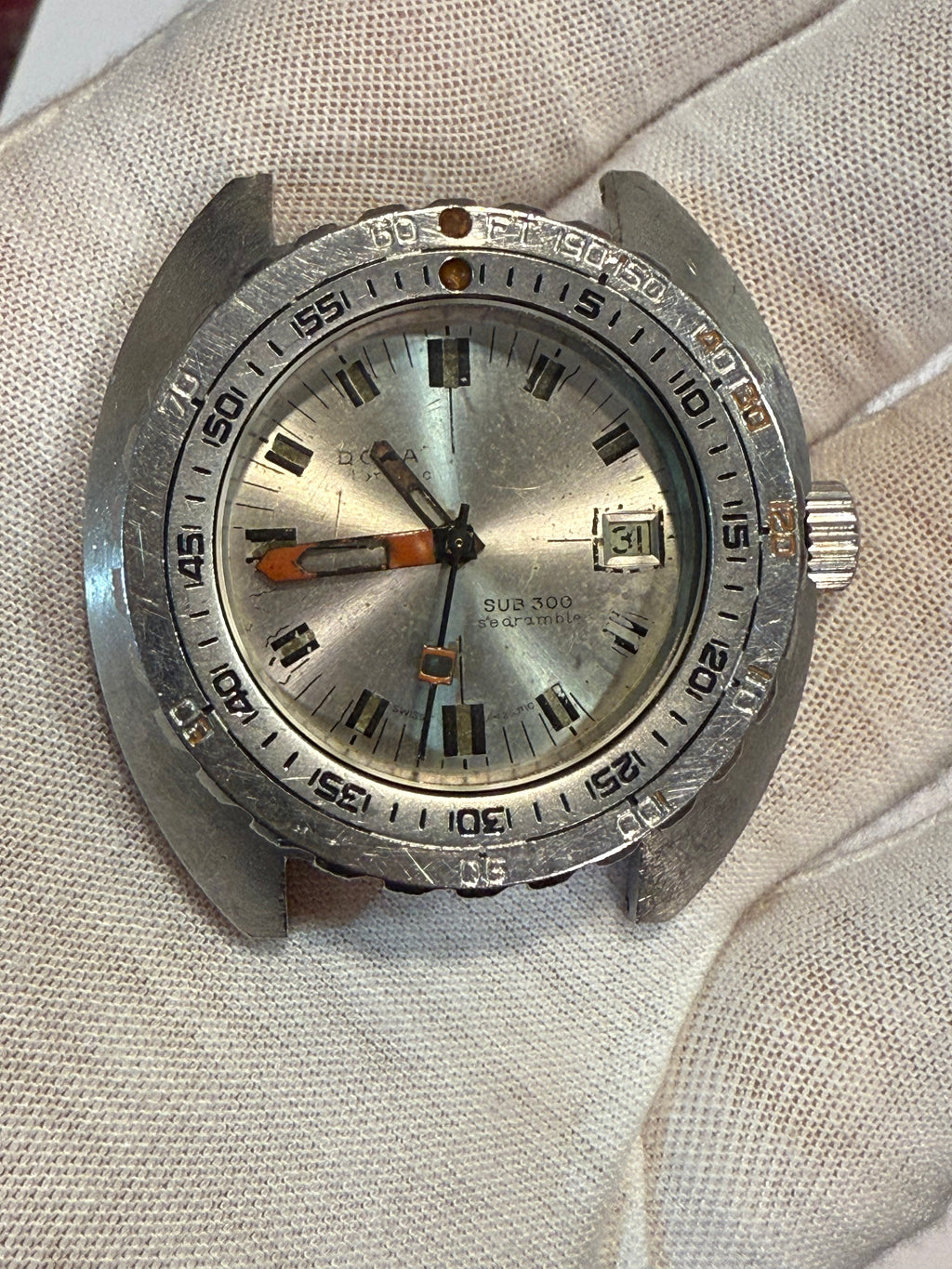Doxa Sub 300T Diver case 300mm. Original moviment Doxa.