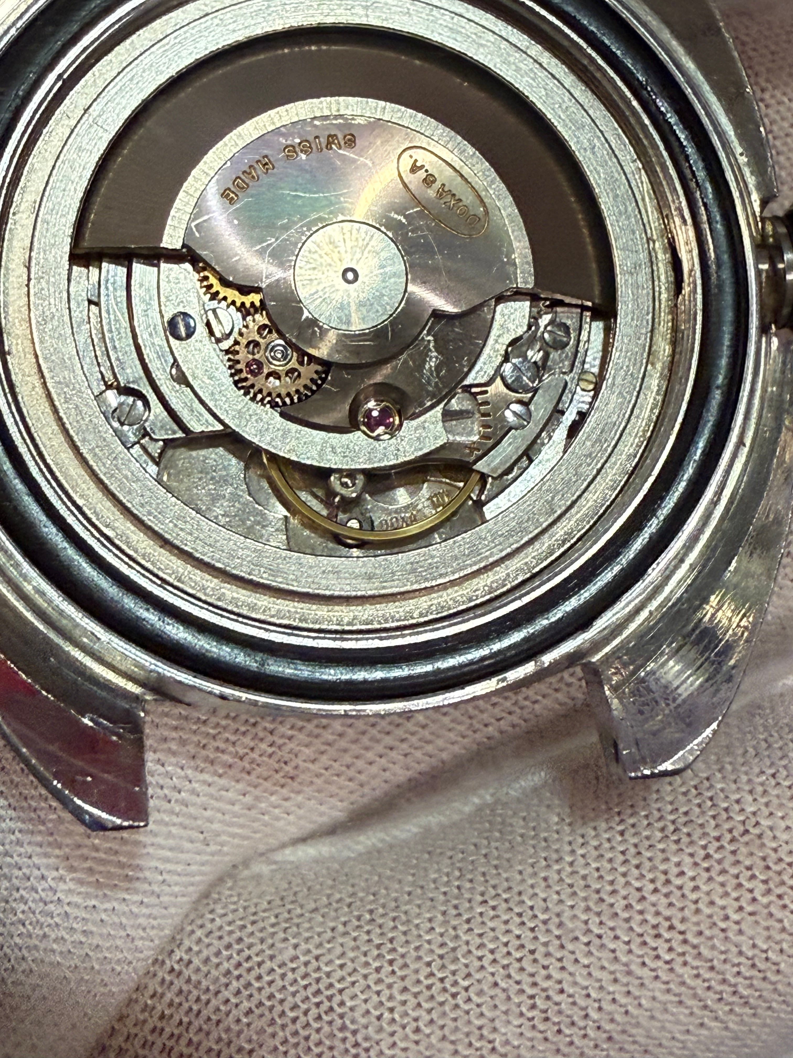 Doxa Sub 300T Diver case 300mm. Original moviment Doxa.