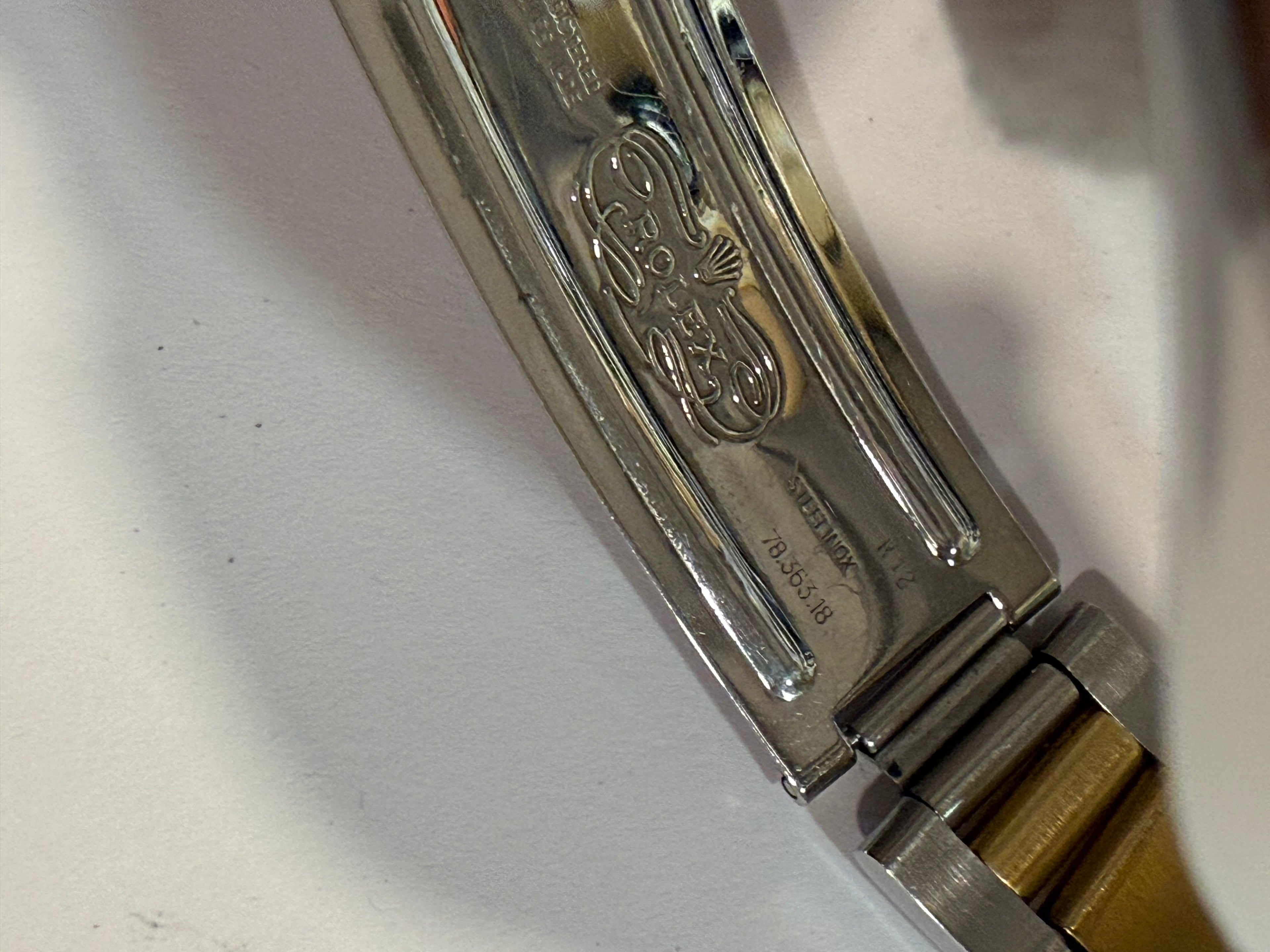 Pre-Owned. Rolex Datejust Automatic Ref. 16233 – Steel & 18k Yellow Gold – Oyster Bracelet 👌⌚