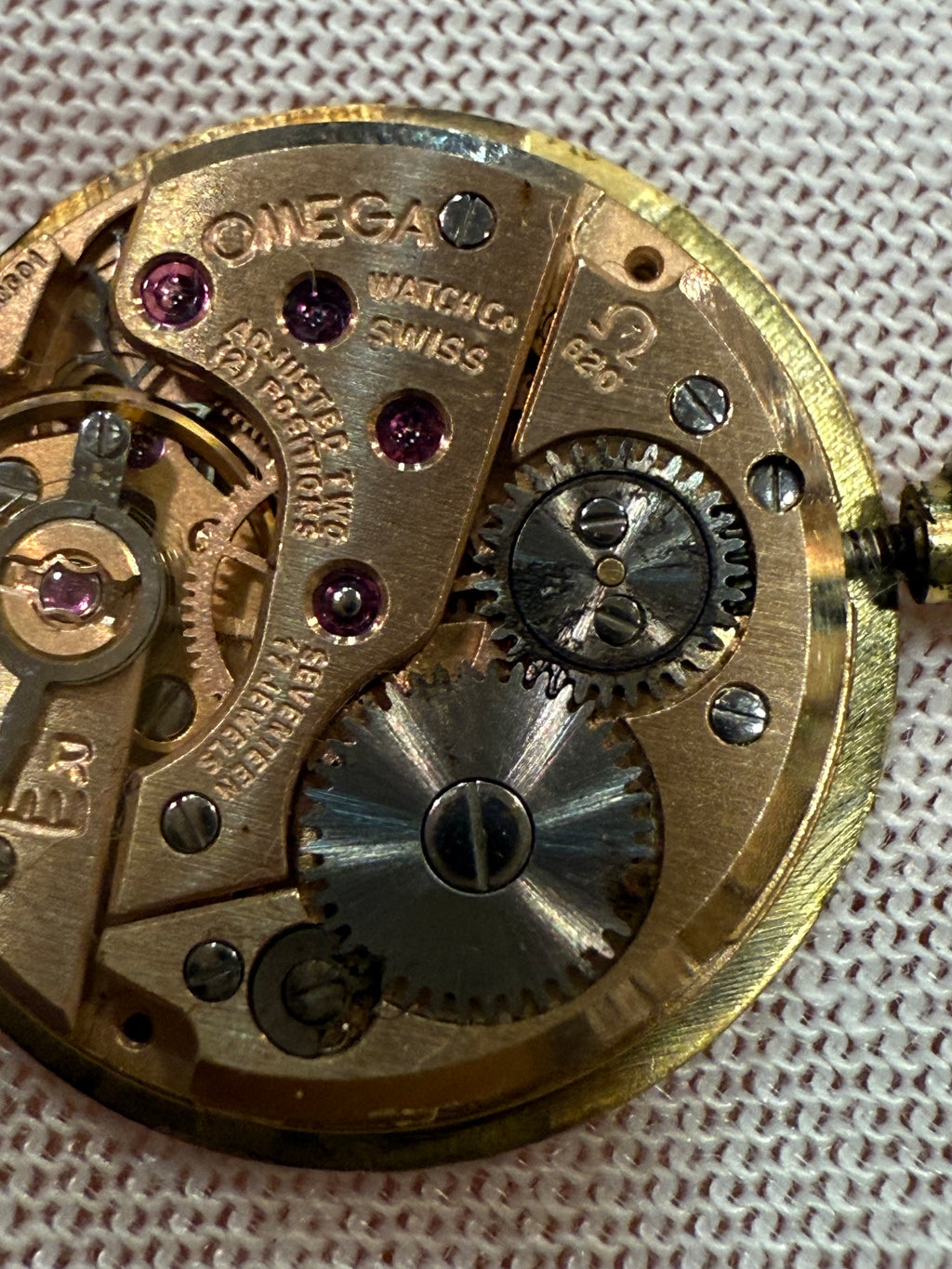 Omega De Ville Manual Movement – Cal. 620 – 17 Jewels – Serviced – Original Crown – Complete Set