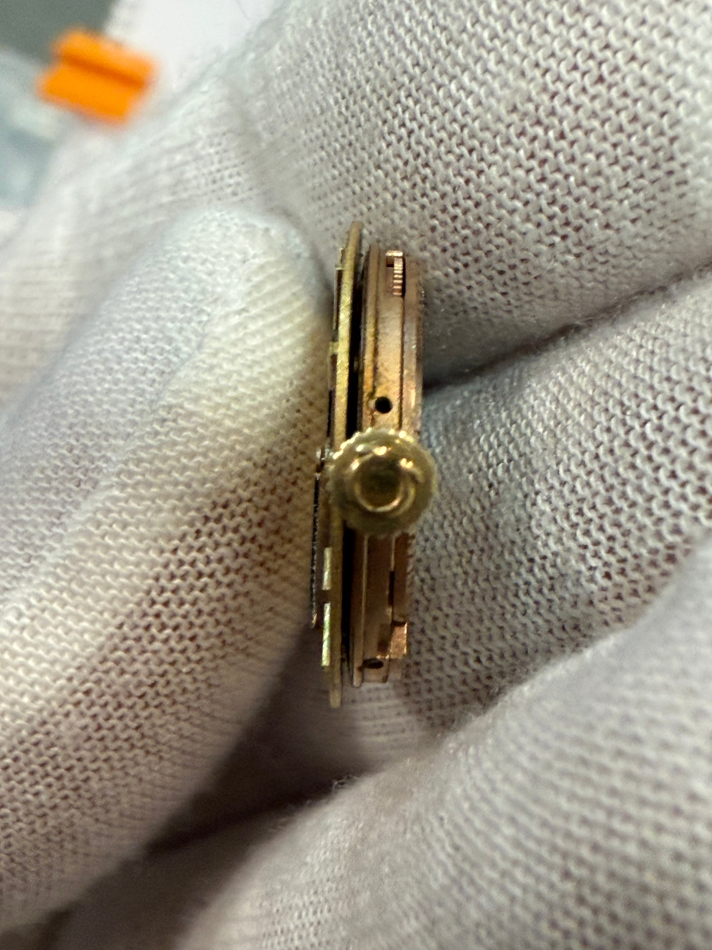 Omega De Ville Manual Movement – Cal. 620 – 17 Jewels – Serviced – Original Crown – Complete Set