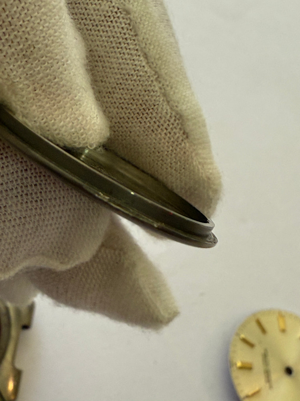 Omega Seamaster Titane Quartz • Diamond Dial • Cal. 1332 • Original Titanium Case