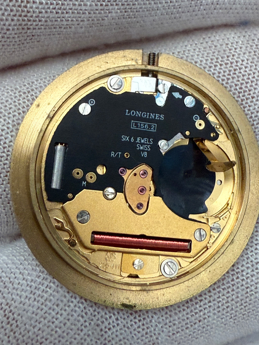 Longines L156.2 Quartz Movement • Base Cal. 255.411 • 30 mm Gold Dial • Fully Working