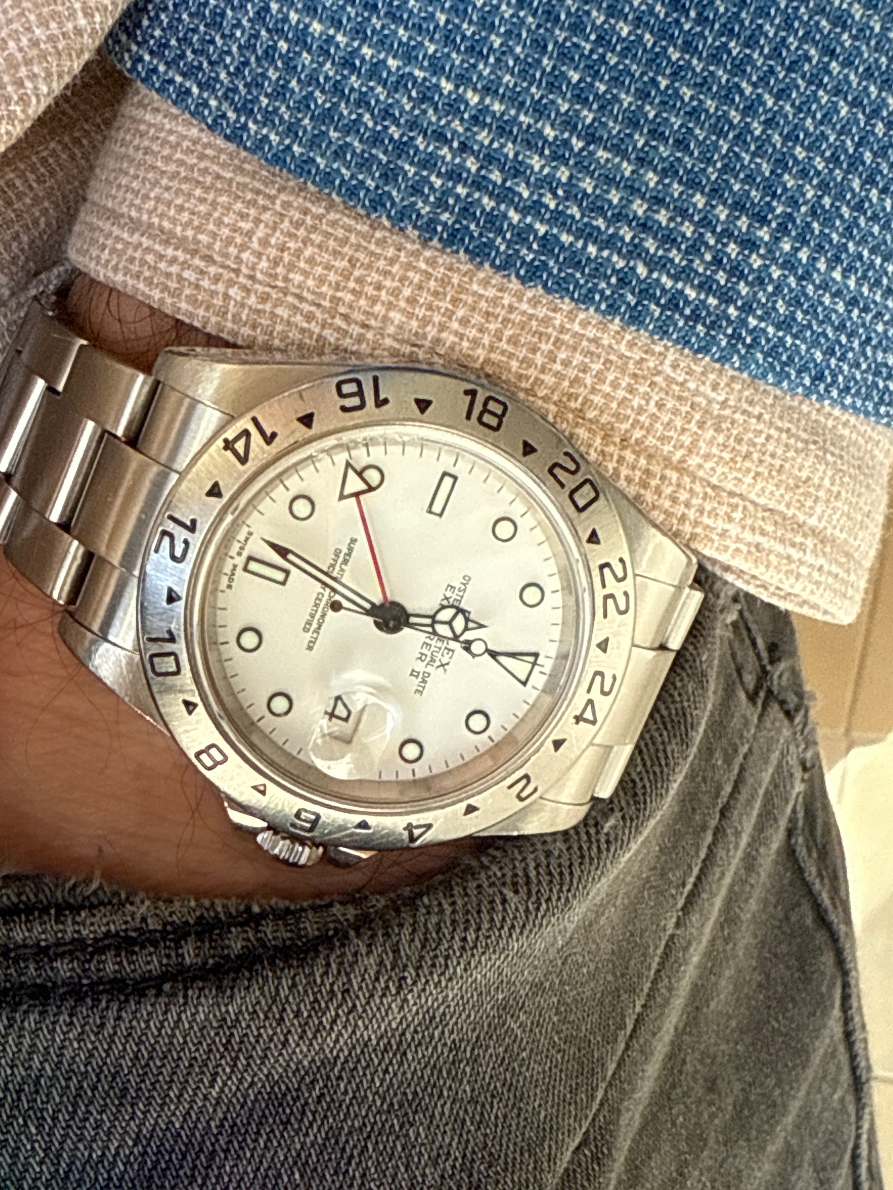 Rolex explorer ref 16570. Cal 3186. G