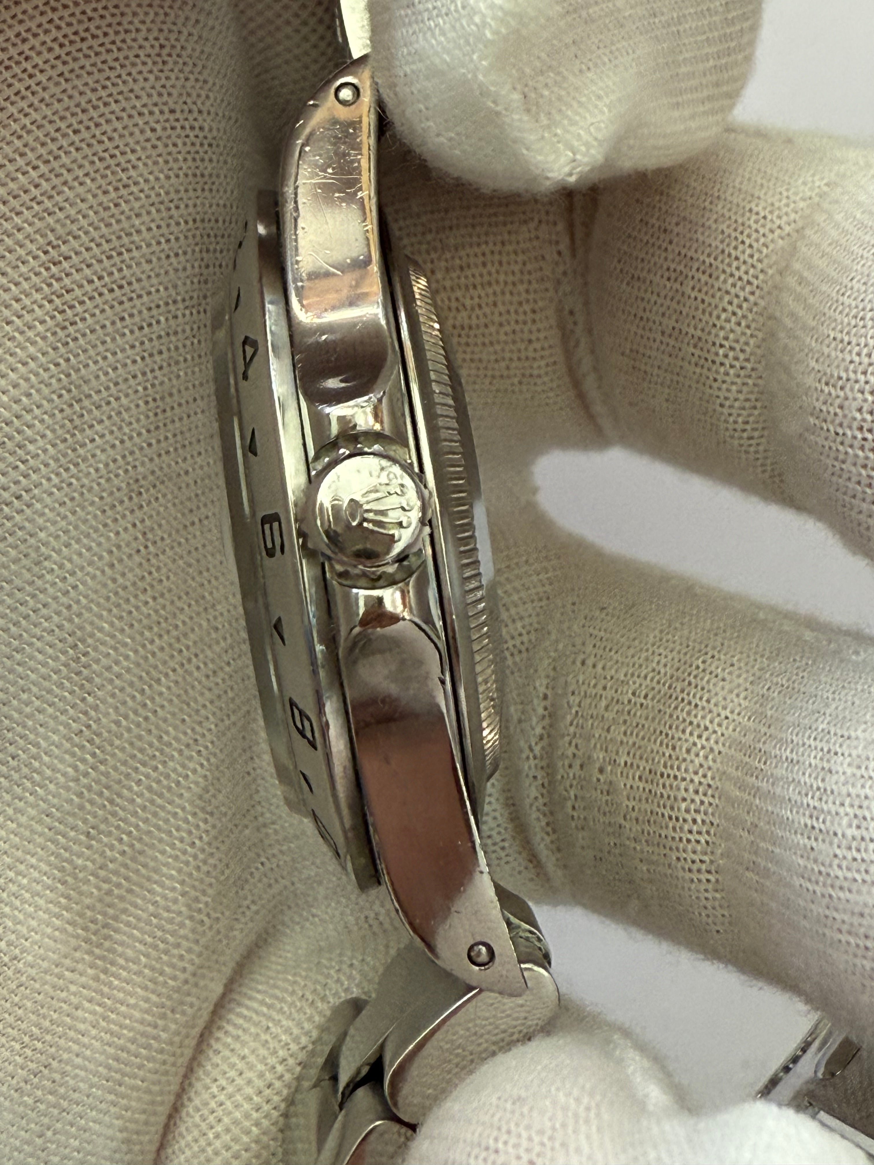 Rolex-Explorer-Ref-16570-cal-3186. Perfect Condition.