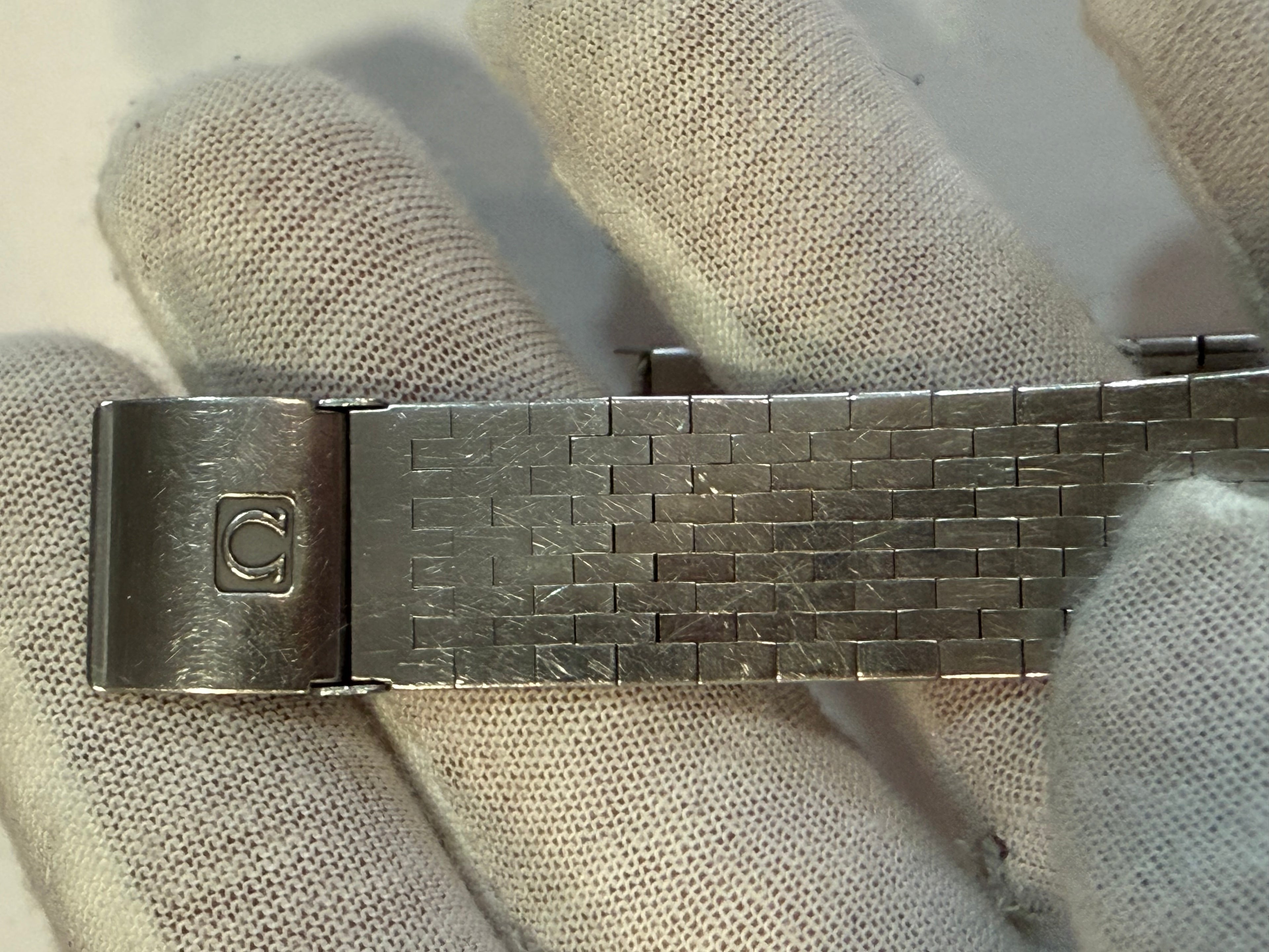 Omega De Ville Quartz – Vintage Stainless Steel Watch (For Parts or Repair)