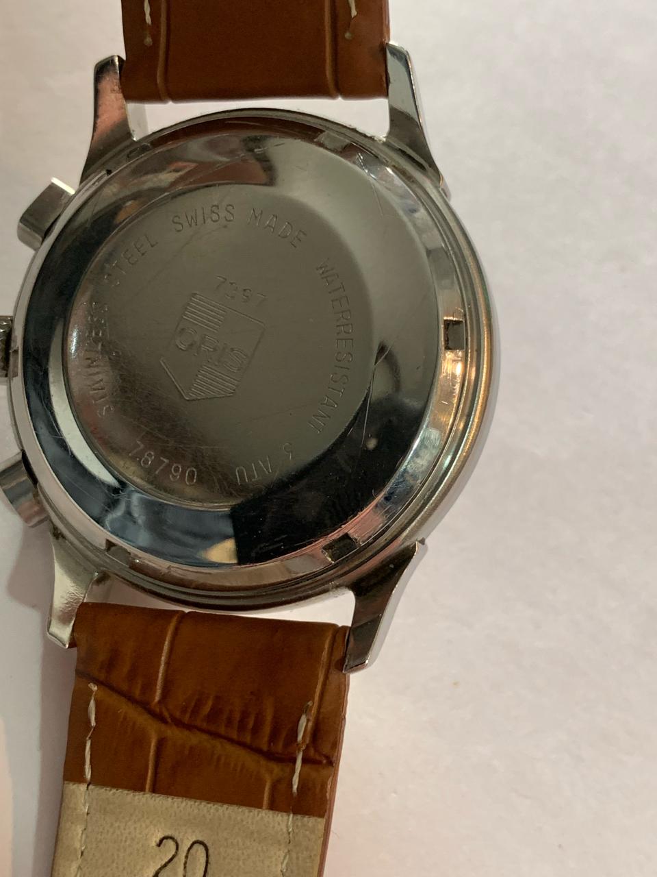 Oris Pilot Chronograph Ref 7397. Case 37mm. Quickset Date. Cal 8750. Yers 1980.