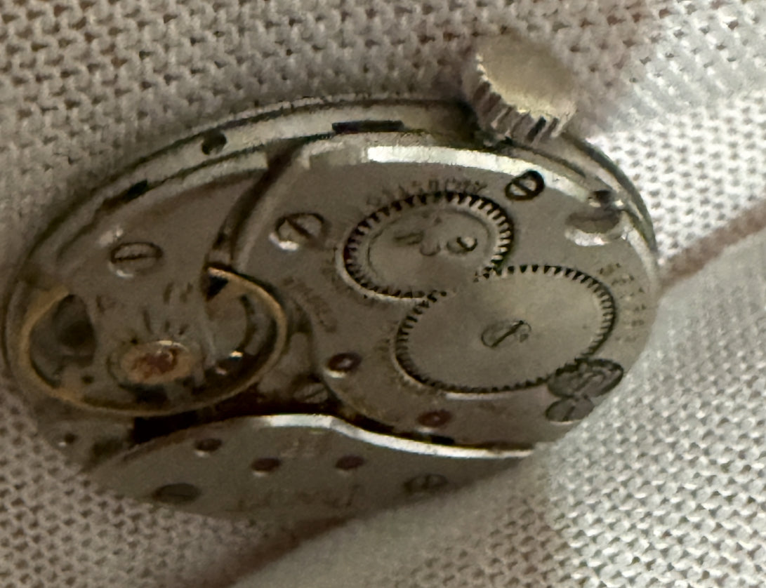 Piaget Calibre 9P Ultra-Thin Mechanical Movement – Vintage / For Parts