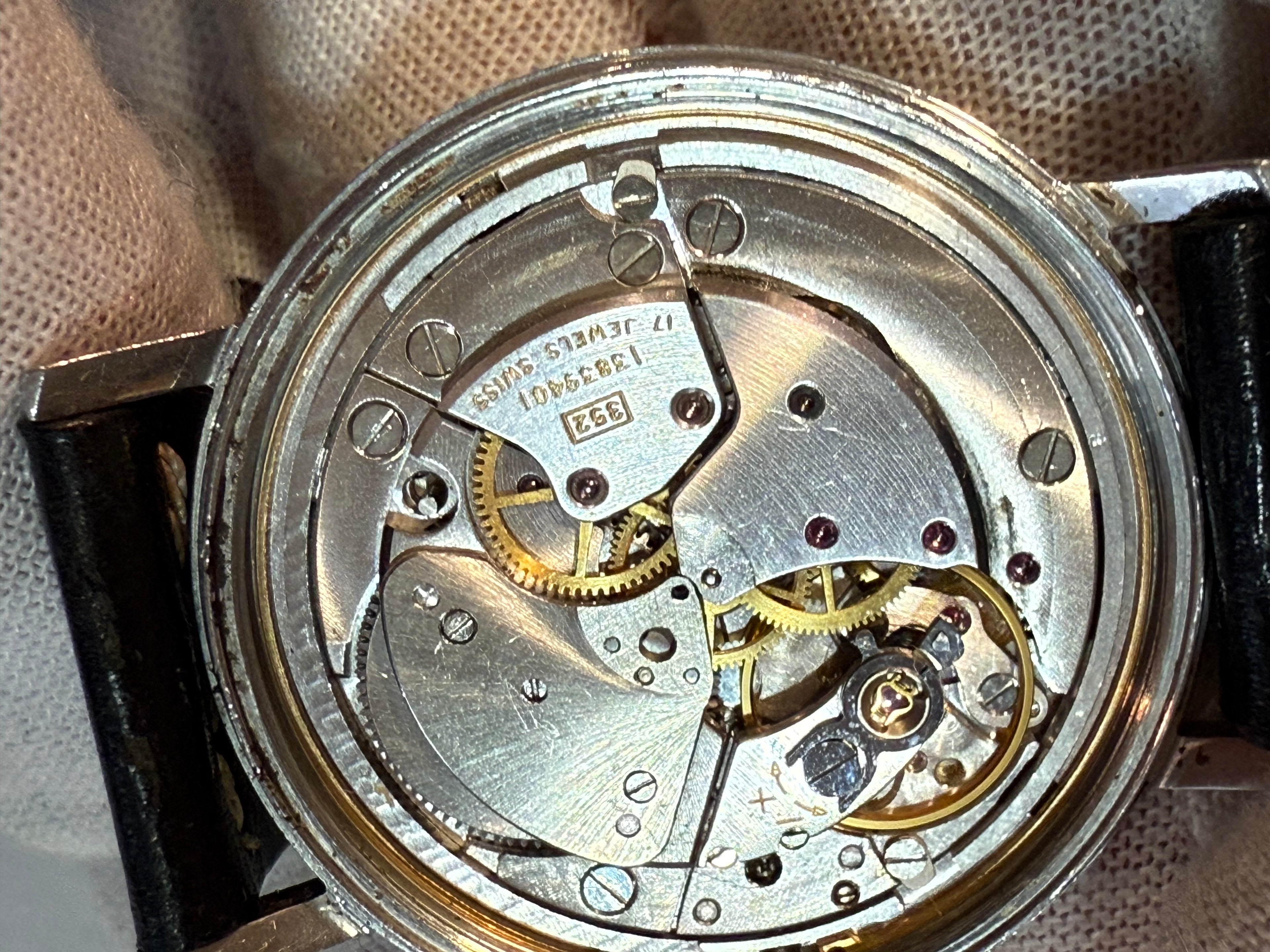 Longines Ref. 7964-1 – Caliber 352 – Sold as Parts – Runs Smoothly Nov29_01:42