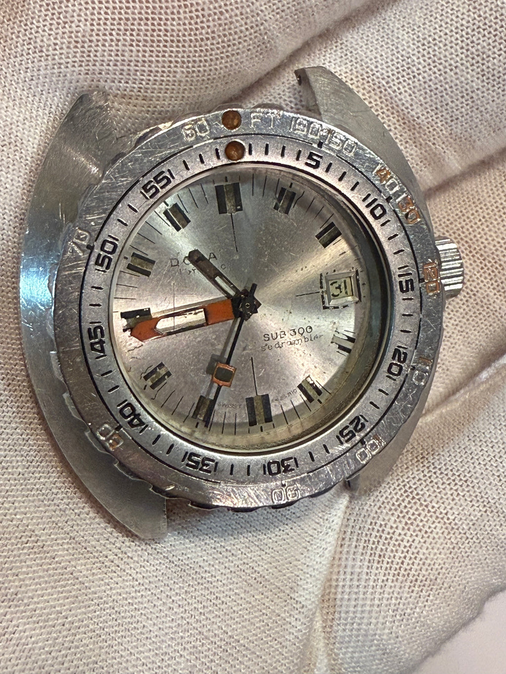 Doxa Sub 300T Diver case 300mm. Original moviment Doxa.